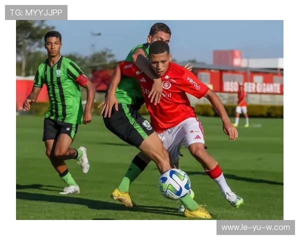 库蒂尼奥状态回升 巴西中场再获关注 库蒂尼奥状态回升 巴西中场再获关注
